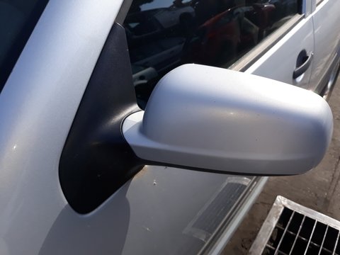 Oglinda stanga pentru VW Golf 4 combi