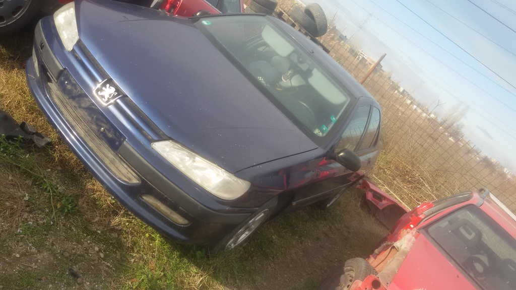 Oglinda stanga Peugeot 406