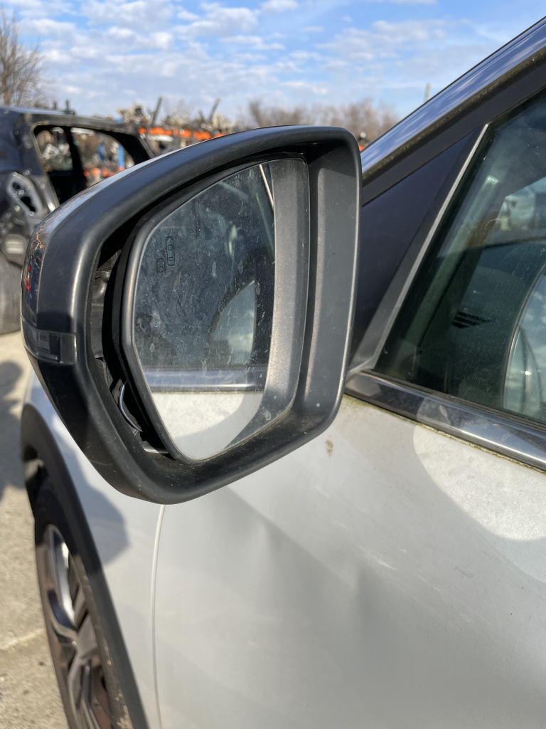 Oglinda stanga rabatare electrica Peugeot 3008 1.2 Benzina 2018, 17 PINI