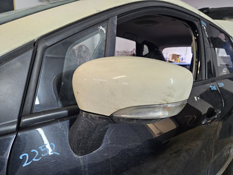 Oglinda stanga rabatare electrica Renault Captur 2015, 9 PINI
