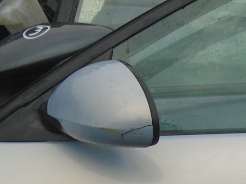 Oglinda stanga Seat Ibiza din 2004