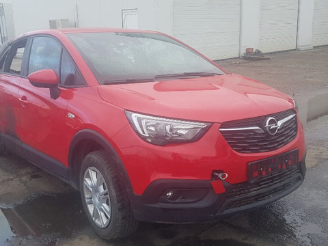 Opel Crossland X din 2018, motor 1.2 benzina, tip HM01