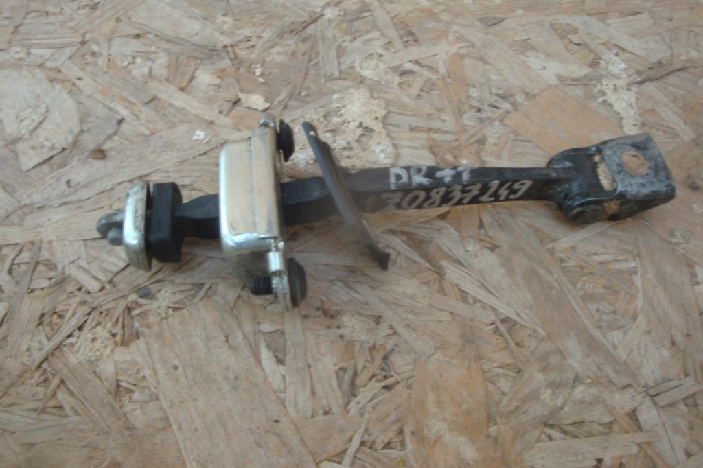 Opritor fata Skoda Octavia 2 cod ( 1Z0837249 )