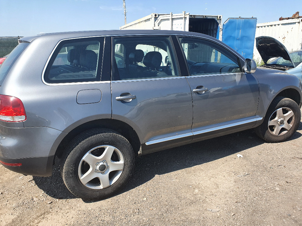 Opritor Usa Dreapta Fata Volkswagen Touareg 7L 2005