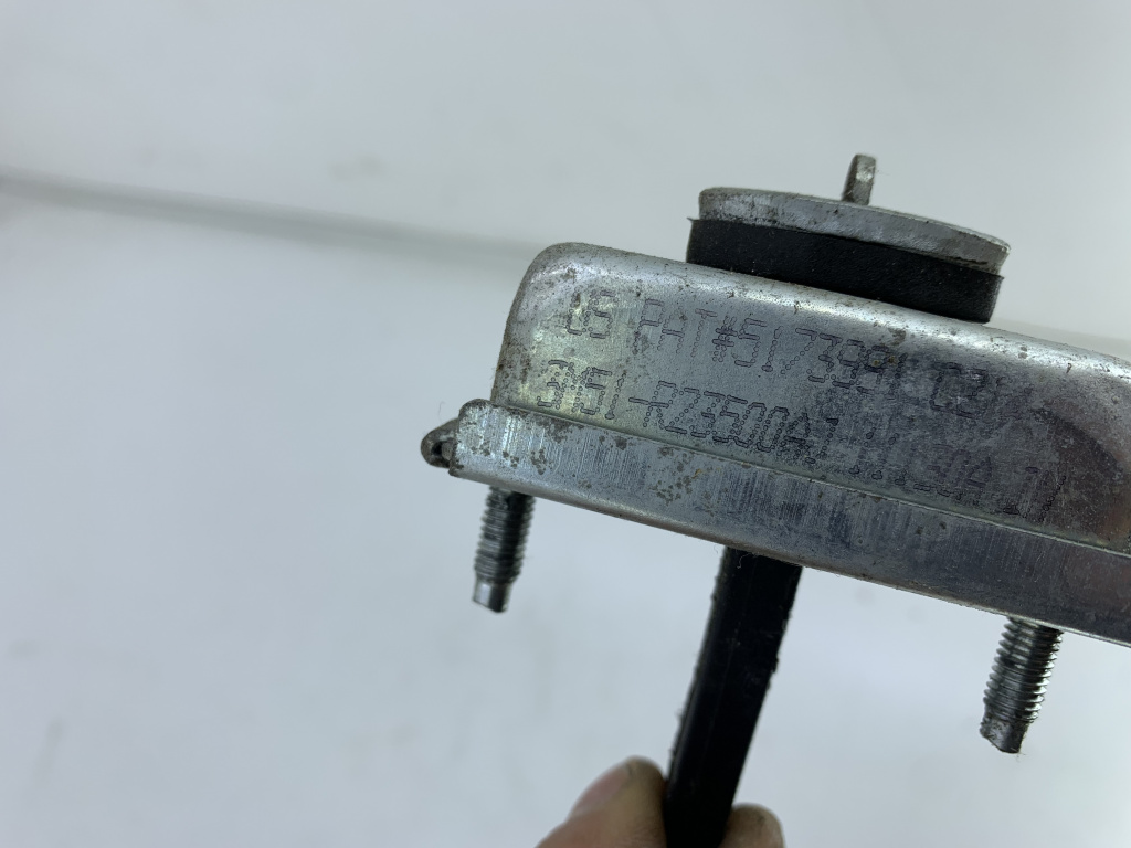 OPRITOR USA FATA Ford FOCUS 2 G8DD E5 20