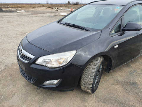 Opritor Usa Stanga Fata Opel Astra J Break 2011