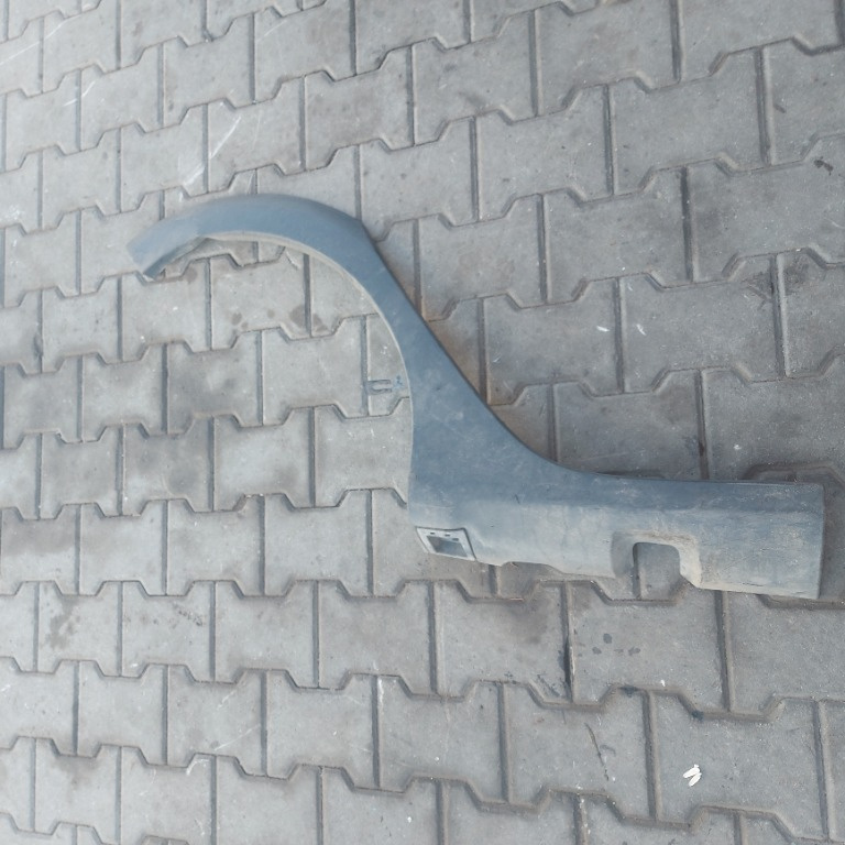 Ornament aripa dreapta spate Dacia Sandero Stepway