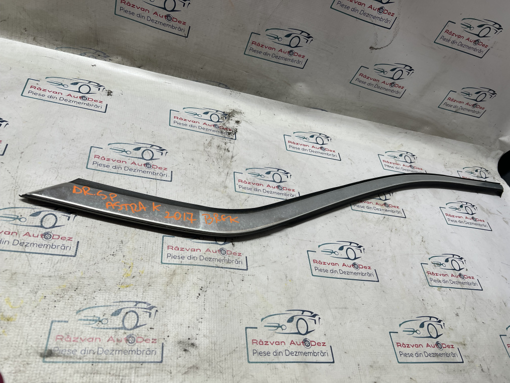 Ornament aripa dreapta spate Opel Astra k Break 20