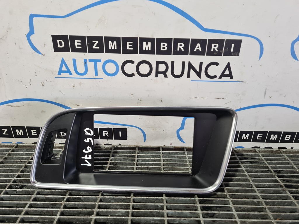 Ornament Audi Q5 2008 - 2012 DISPLAY