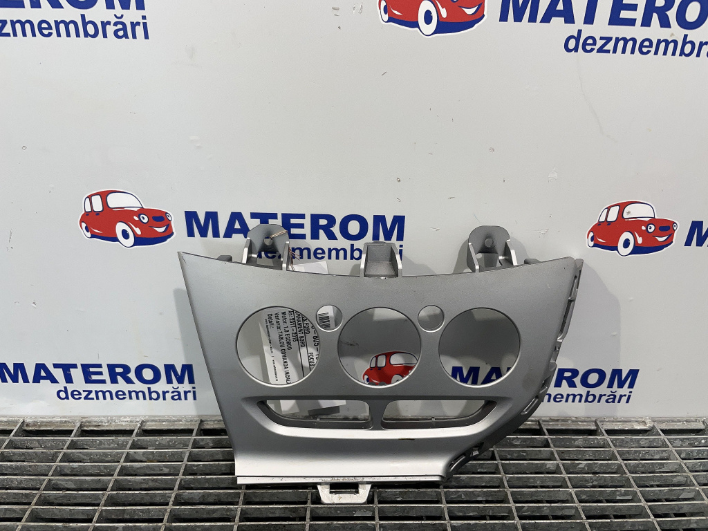 ORNAMENT BORD FORD FOCUS FOCUS 1.0 ECOBOOST - (2011 2014)