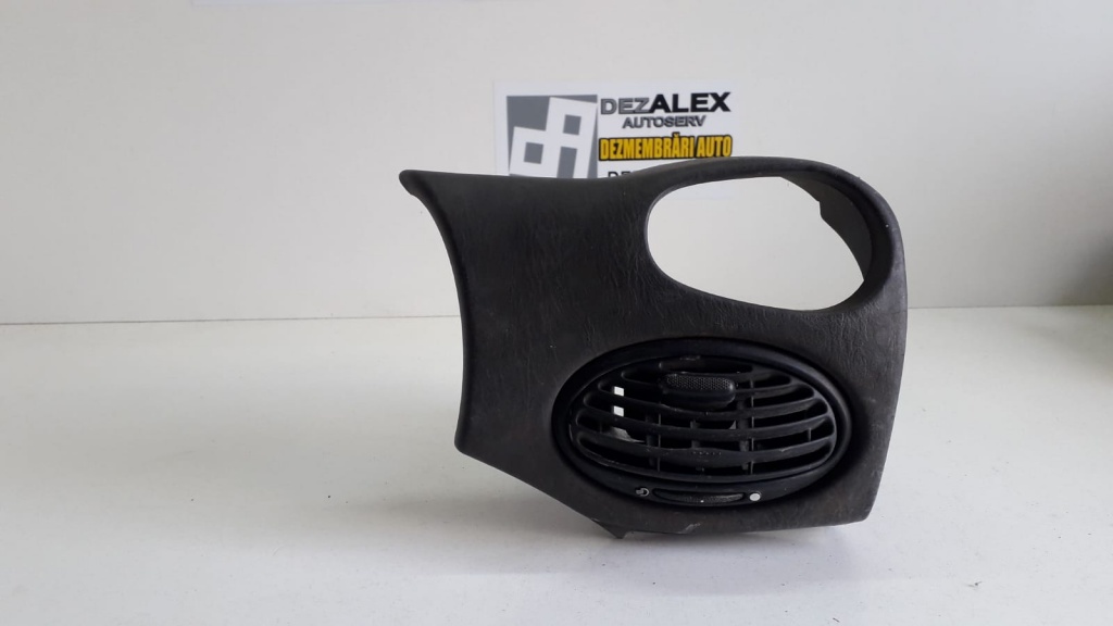 Ornament bord grila ventilatie gura aerisire Ford focus 1