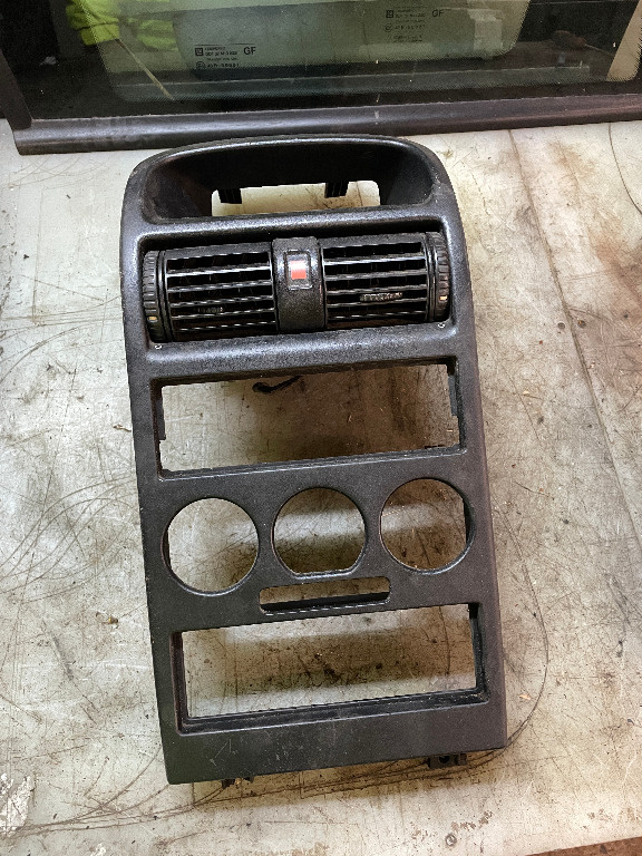 Ornament bord Opel Astra G 1.7 DTI 55kW 75 CP 1998-2004
