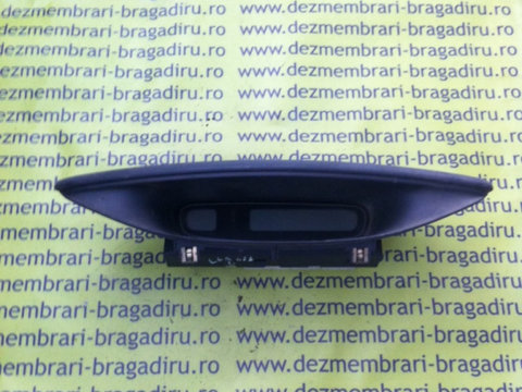 Ornament display Renault Laguna 2 [2001 - 2005] Liftback 1.6 MT (107 hp) II (BG0/1_)