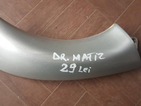 Ornament dreapta sub far Daewoo Matiz