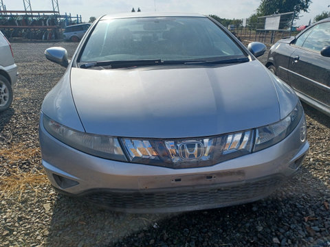 Ornament far dreapta Honda Civic 8 [2005 - 2008] Hatchback 5-usi 1.8 MT (140 hp)