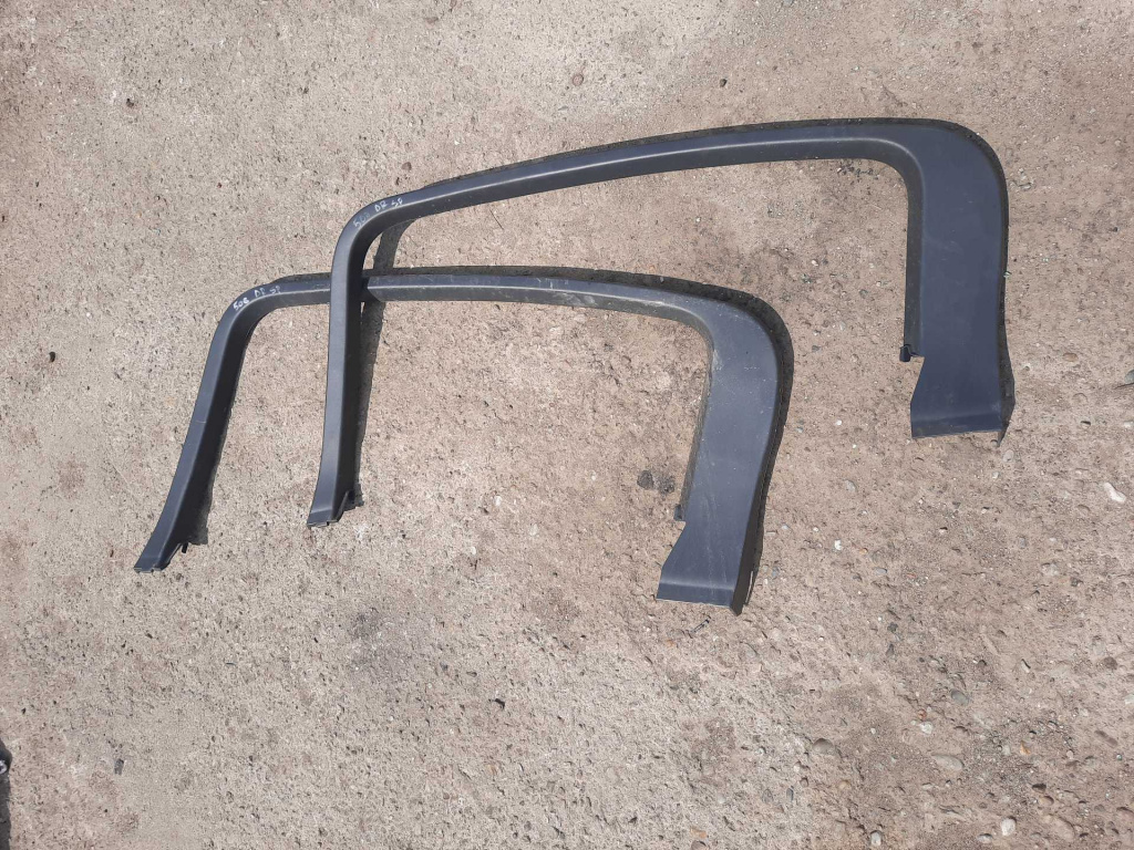 Ornament interior geam dreapta spate Peugeot 508 Sedan