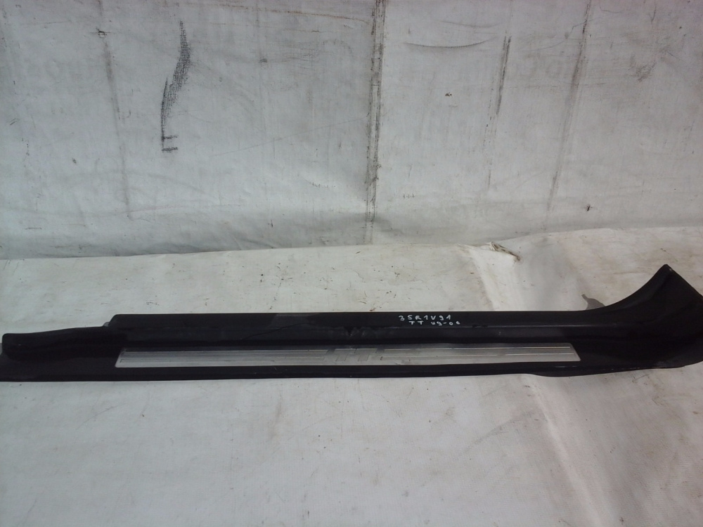Ornament interior prag stanga Audi TT An 1999 2000 2001 2002 2003 2004 2005 2006 cod 8N0853941