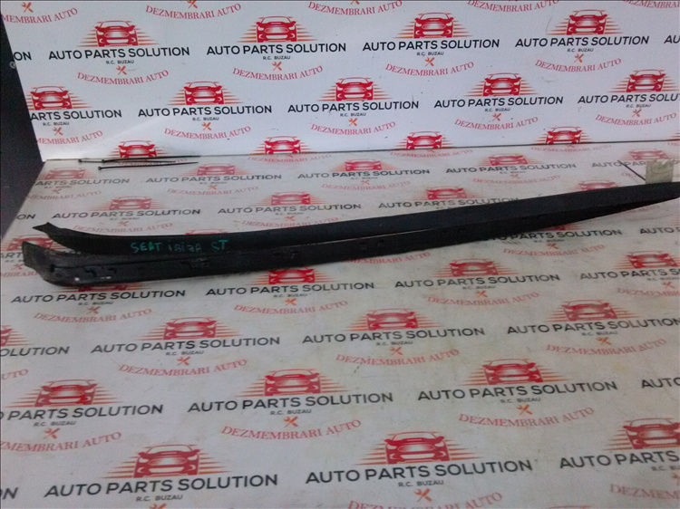 Ornament parbriz SEAT IBIZA an fabr. 2014