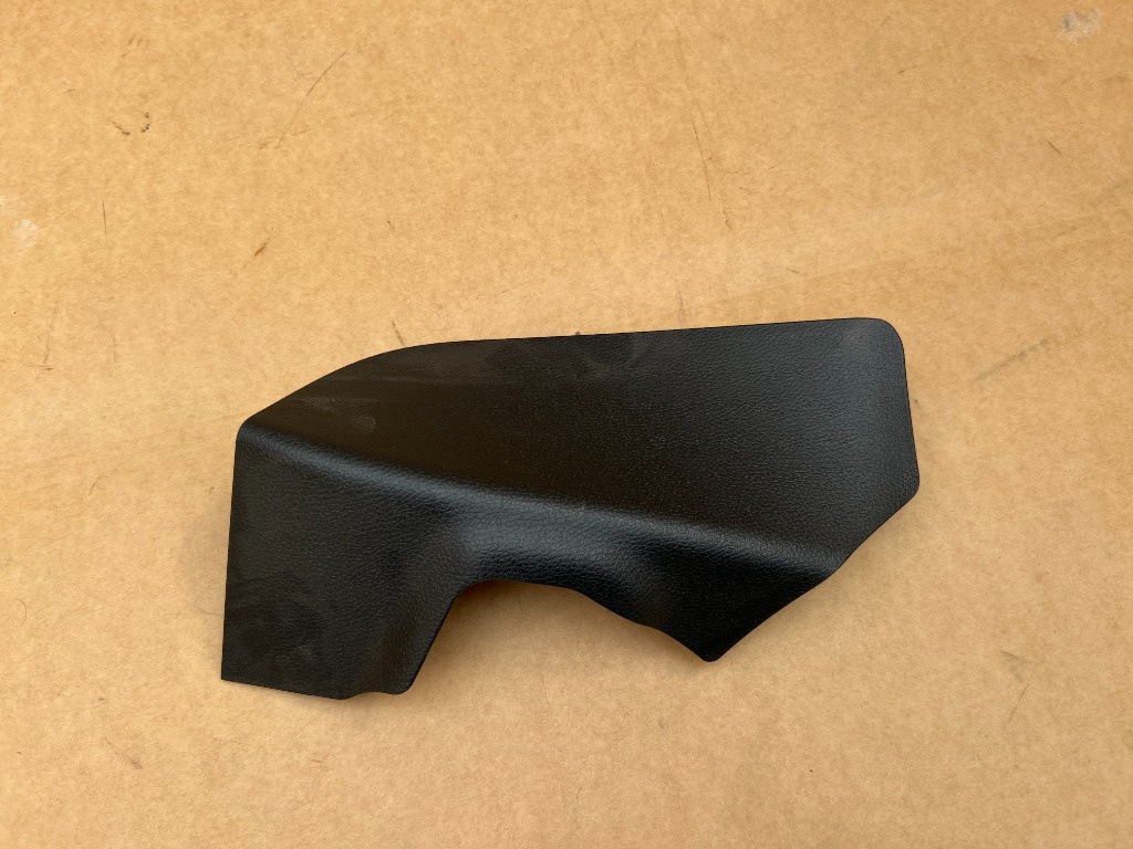 Ornament plastic interior stanga portbagaj Mercedes GLC X253 W253 la 0 km A2536921900