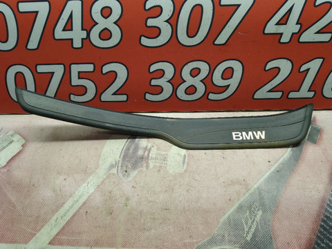 Ornament prag dreapta spate BMW seria 3 E91 2.0 d 7060286 2005-2009