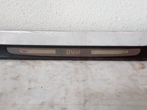 Ornament prag stanga pentru BMW 7 E65