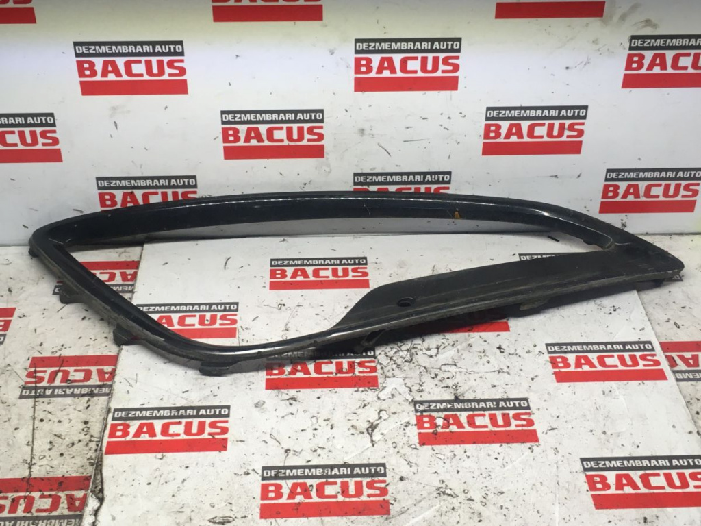 Ornament proiector Hyundai I40 1.7 CRDI D4FD 2012 Cod : 86527-3Z000 86528-3Z000