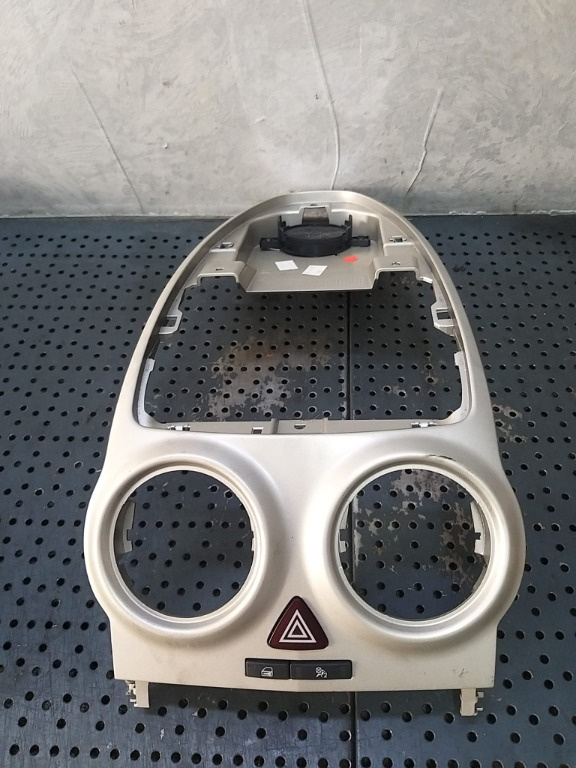 Ornament rama bord opel corsa d s07 13204955