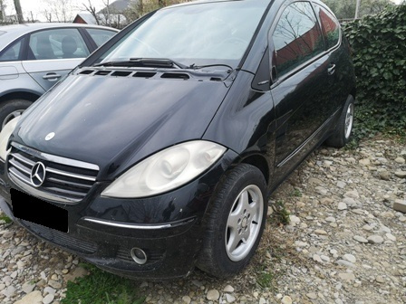 Ornament stalp dreapta portbagaj Mercede