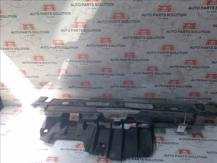 Ornament superior radiatoare CHEVROLET CRUZE 2.0 D an fabr. 2010