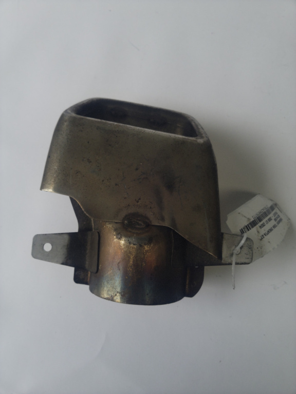 Ornament toba dreapta spate gt Peugeot 2008 Gt an 2024 HNS (EB2ADTS)/1199 cmc / 1.2 l-96 kW / 130 CP cod piesa 9831441880