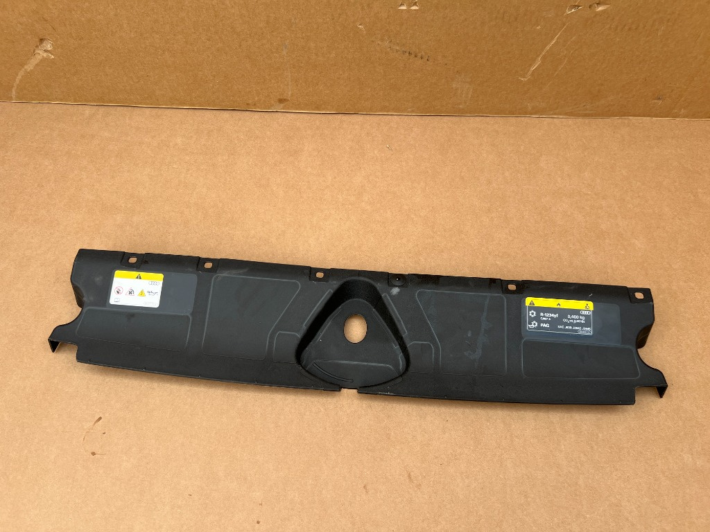 Ornament trager Audi A3 8Y din 2023 8Y0121285 8Y0 121 285