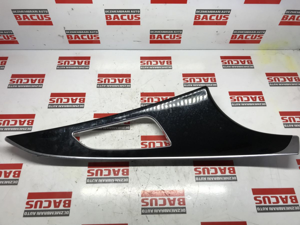 Ornament Usa Dreapta Fata Audi A6 C7 2013 OEM COD 4G0867410