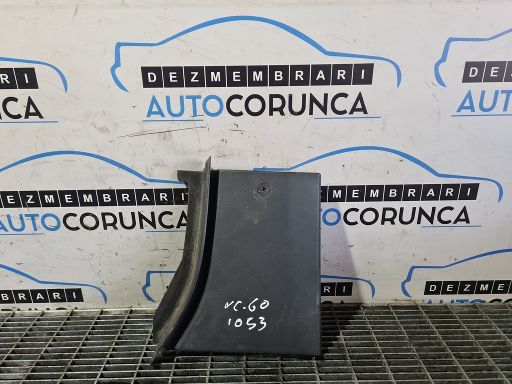 Ornament Volvo XC60 2008 - 2013 31299228