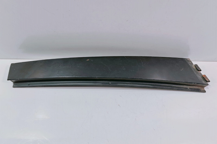 Ornamente Usa stanga spate 3C0839901 Volkswagen VW