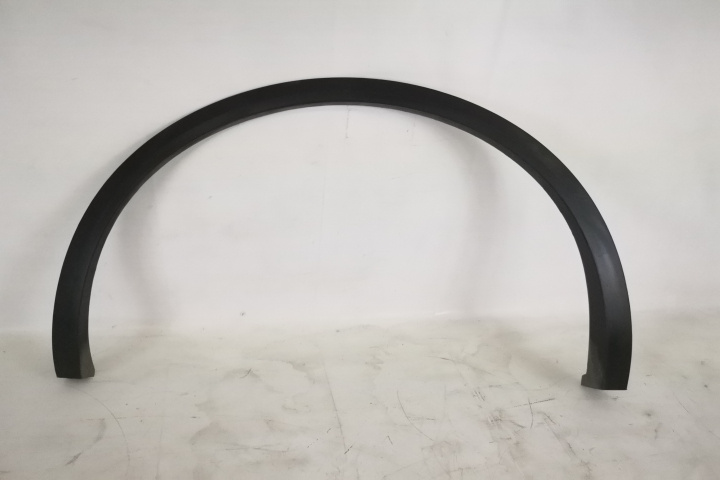 Overfender Dreapta Spate Original In Stare Buna Volkswagen VW Touareg generatia 3 CR 2018 2019 2020 2021 2022 Volkswagen VW Touareg generatia 3 CR 2018 2019 2020 2021 2022
