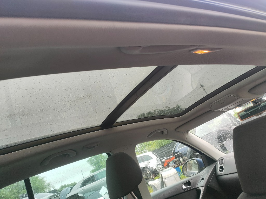 Panoramic Tiguan 2008 2009 2010 2011 2012 2013 2014