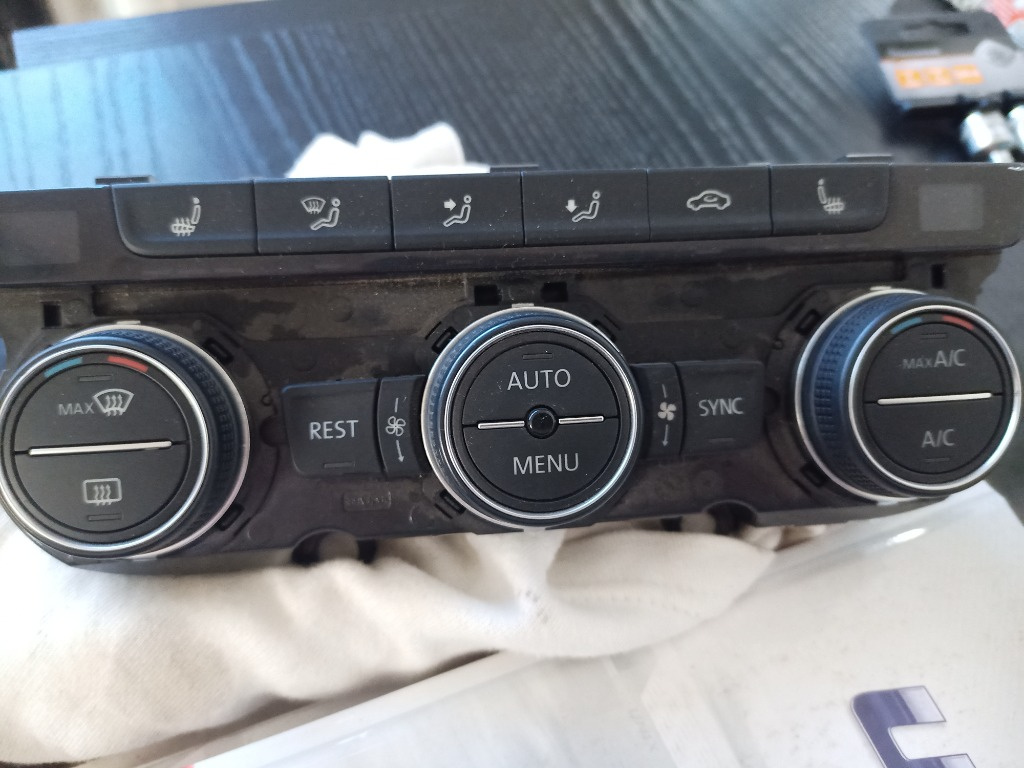 Panou ac climatronic VW passat Passat cc /5G0907044AR/5G0907044AR