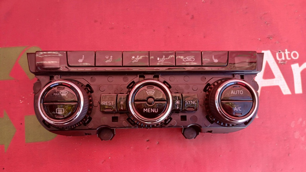 Panou AC Skoda Superb 3 cod 3V0907044FC