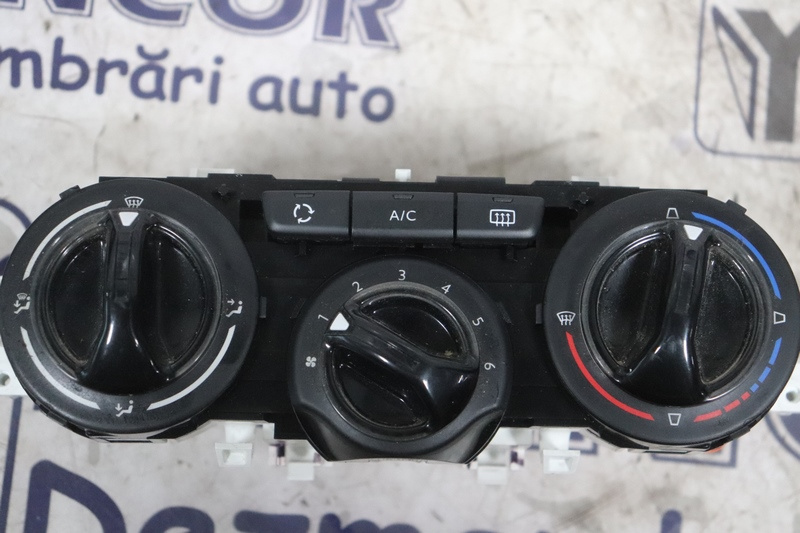PANOU AEROTERMA CU AC PEUGEOT 208 - AN 2012 - COD 96722483