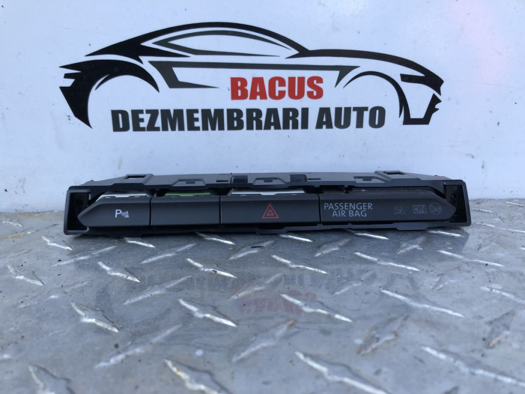 Panou Butoane Avarii / Senzori Parcare Volkswagen 