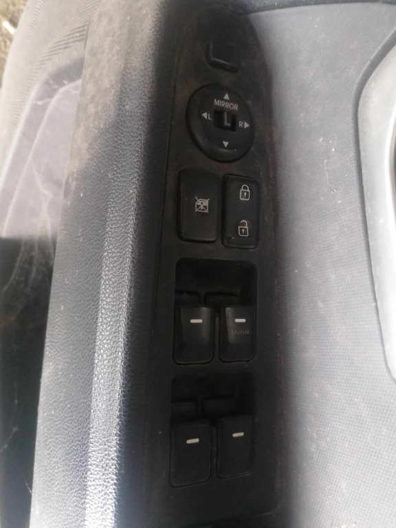 Panou butoane comenzi geamuri si reglaj oglinzi kia sportage 3 2010-2016 93570 3w910wk