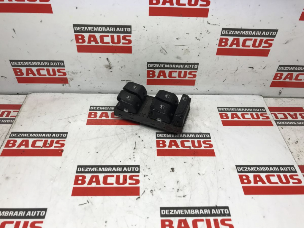 Panou butoane geamuri electrice Audi A4 B8 cod: 8k0959851d