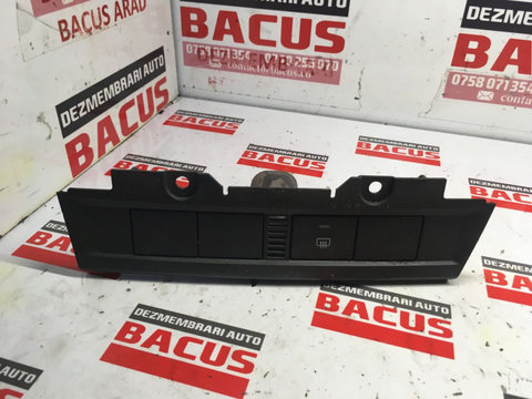 Panou buton dezaburire Ford Focus 2 cod: 4m51 13d734 bb