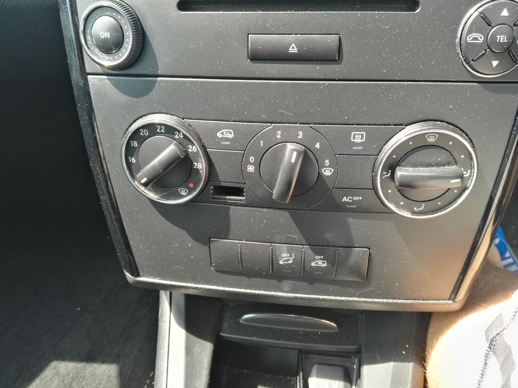 PANOU CLIMA Mercedes A-Class W169