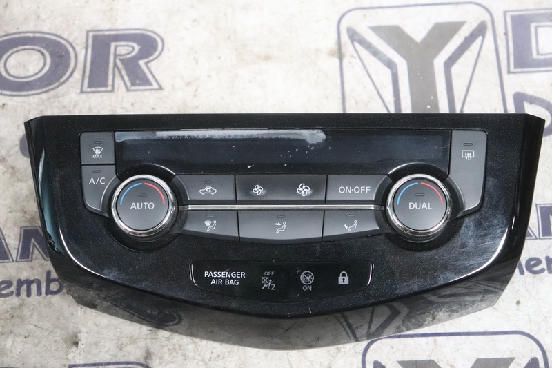 PANOU CLIMA NISSAN QASHQAI - COD 275004EA0A - AN 2015