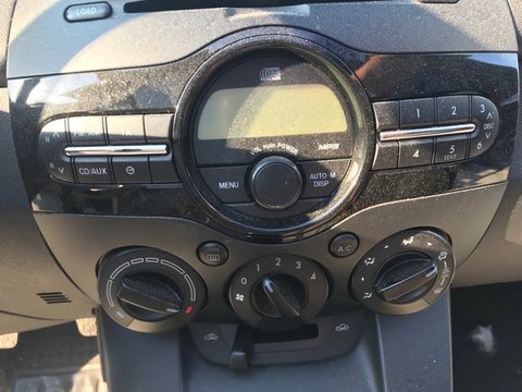 Panou climatizare Mazda 2 2011
