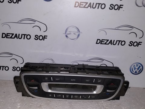 Panou climatronic Renault Megane 3 cod Oem 275103596R
