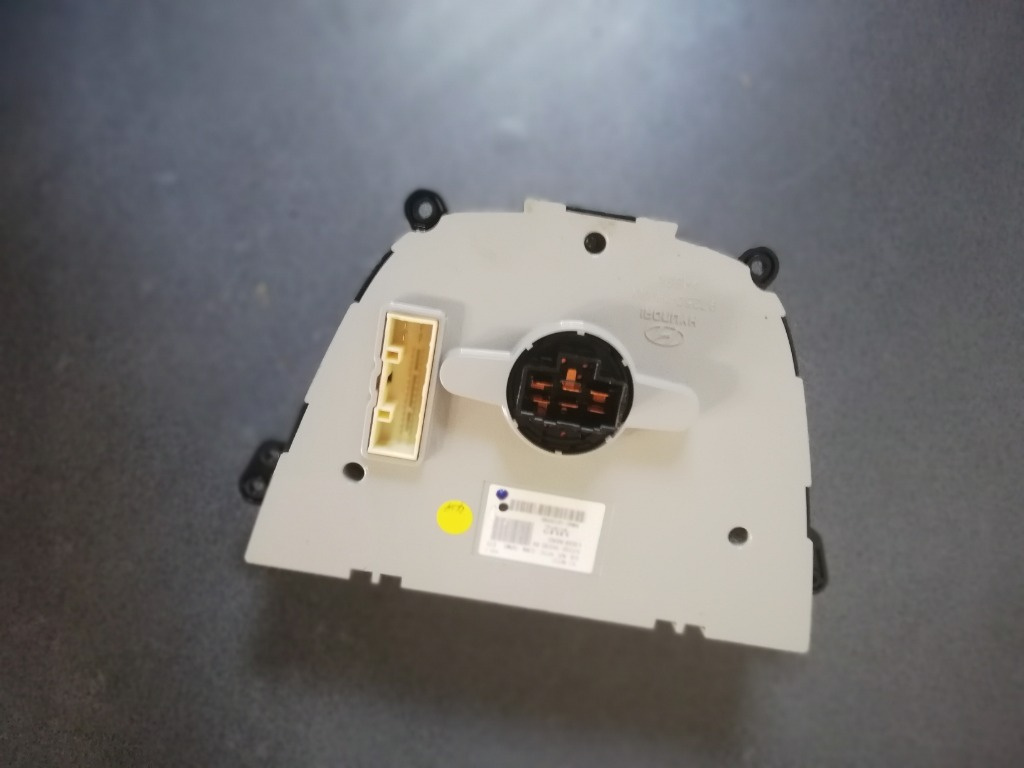 Panou comanda AC aer Hyundai ix20 an 201