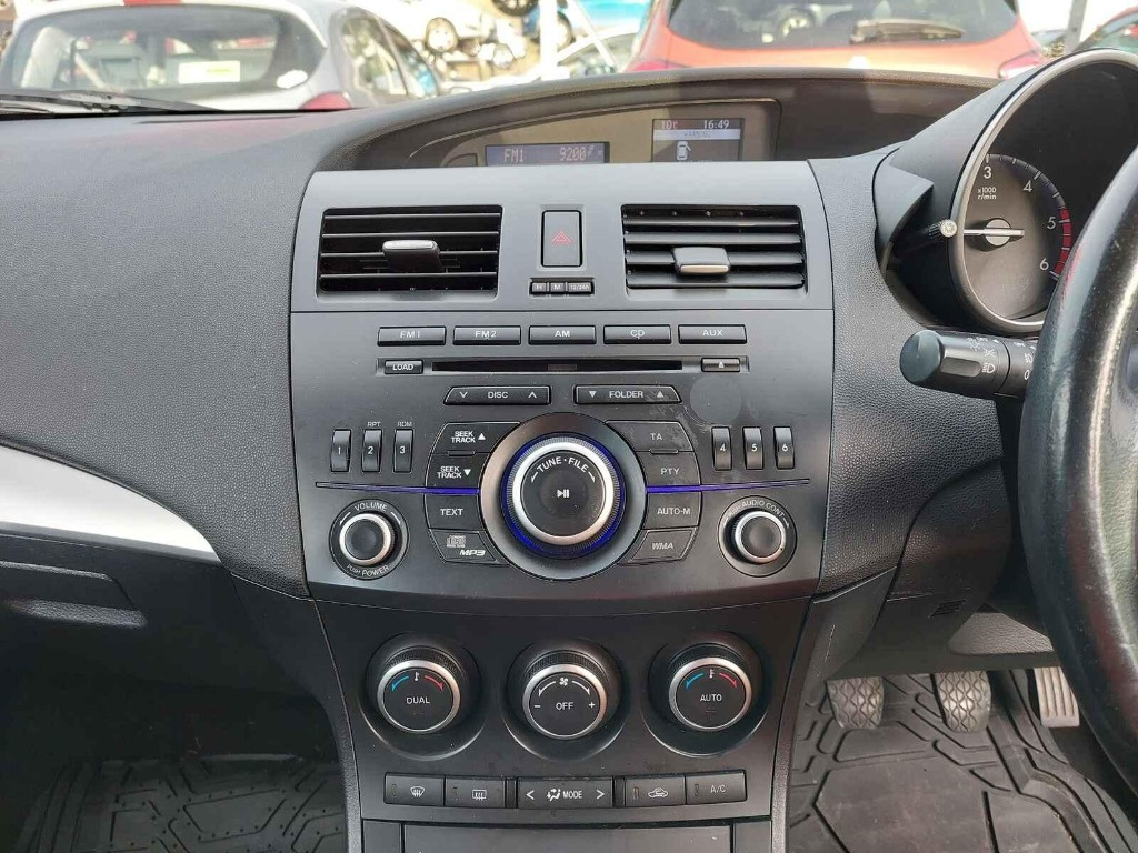 Panou comanda AC clima Mazda 3 2013 HATCHBACK 1.6 D