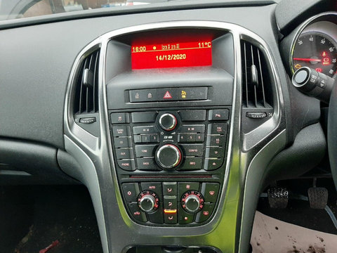 Panou comanda AC clima Opel Astra J 2011 Hatchback 1.4 TI